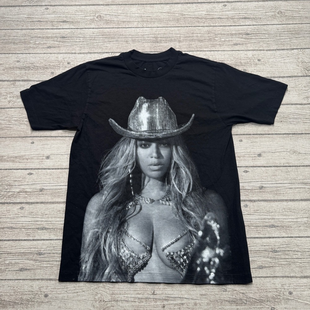 Beyonce Renaissance World Tour T-Shirt Womens Medium Black Graphic Concert Merch